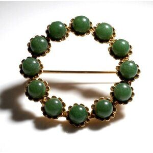 Vintage Curtis Jewelry Mfg. Co. DCE Round Jade Brooch 1-3/8" Mid-Century